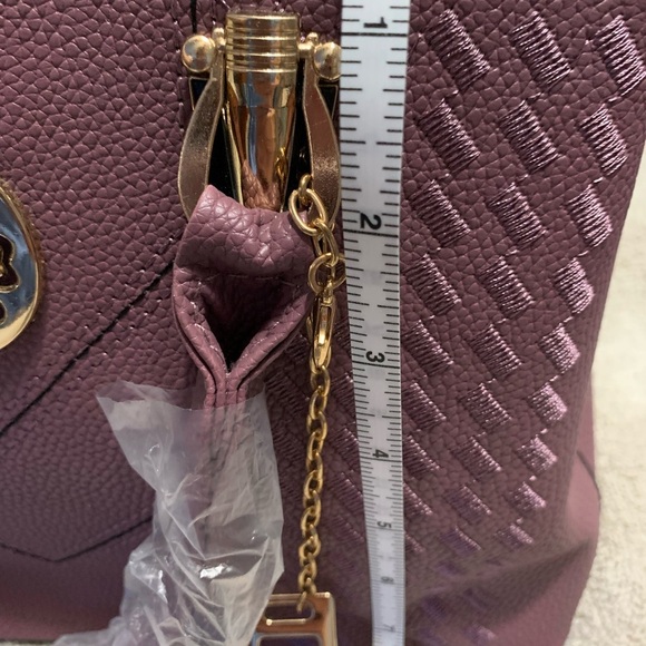 Fashion Designer Purse Mauve with Gold NWOT - Picture 7 of 9